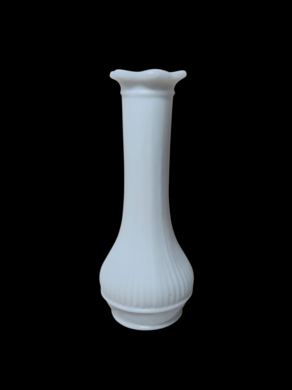 VTG Randall Milk Glass Bud Vase Vertical Ribbed Stripe Texture Scallop Top 6"